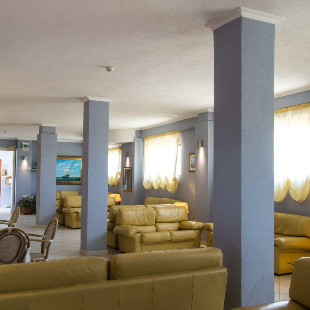 Conchiglia Azzurra Resort & Beach Porto Cesareo Bagian luar foto